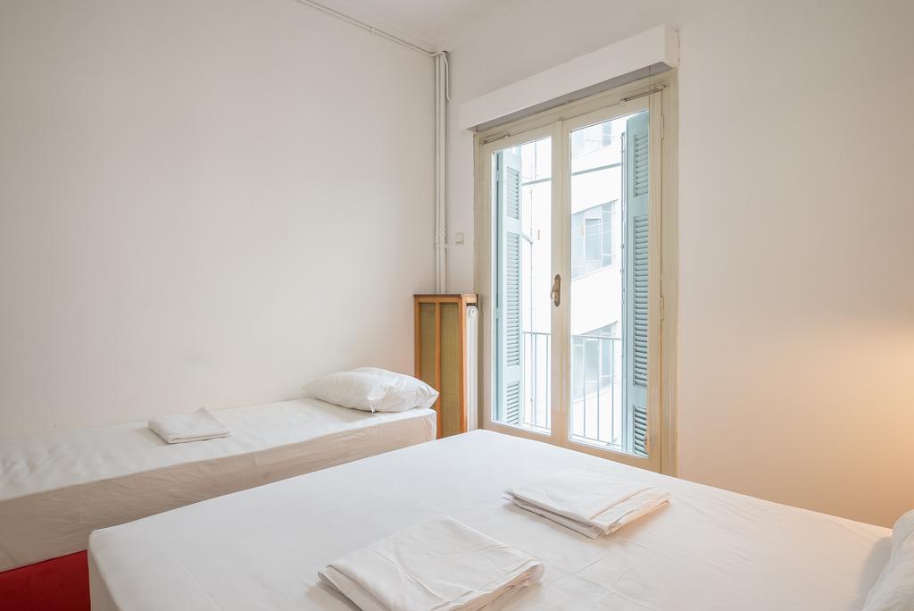 Victoria Dream Apartments Атина Екстериор снимка
