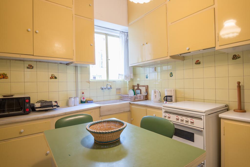 Victoria Dream Apartments Атина Екстериор снимка