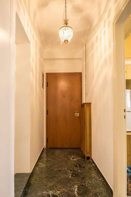 Victoria Dream Apartments Атина Удобства снимка